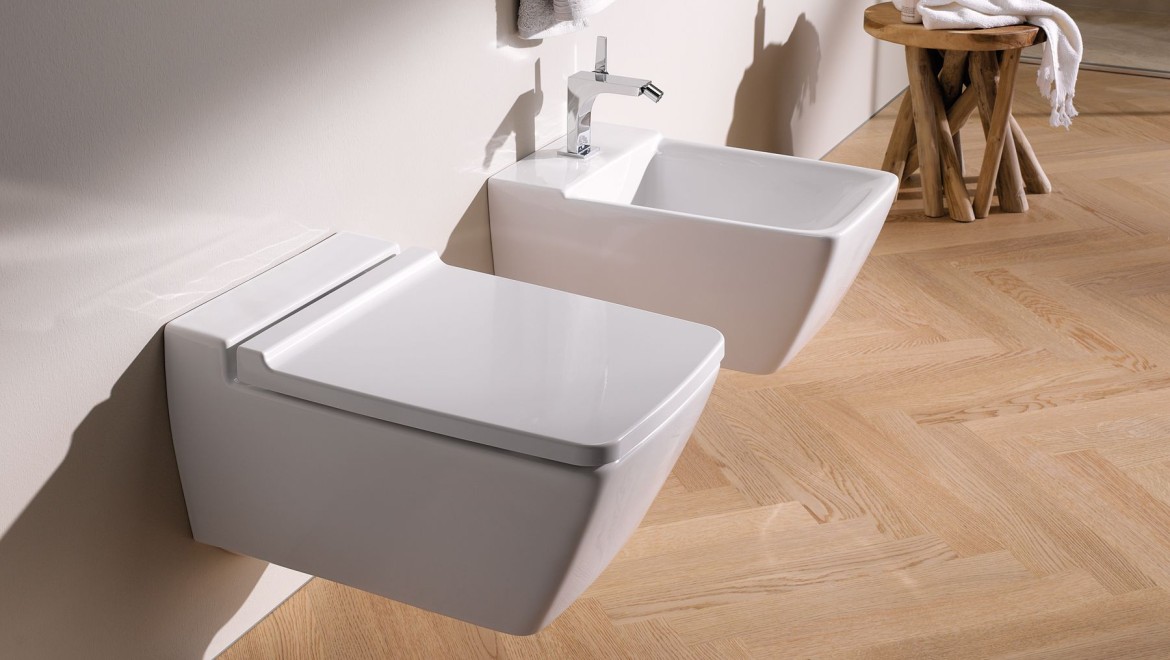 Série de salles de bains Geberit Xeno² avec WC et bidet sans trop-plein, avec Clou