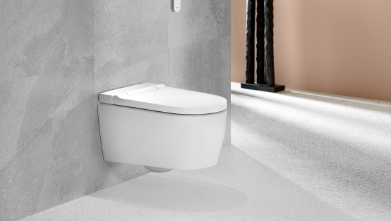 Geberit AquaClean Sela : abattant de WC avec mécanisme de fermeture ralentie