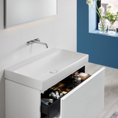 Lavabo de salle de bains Geberit ONE avec meuble bas geberit Acanto