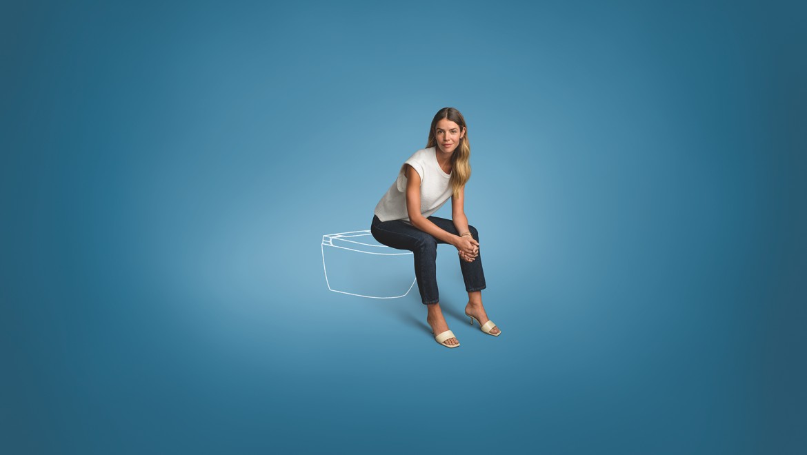 Femme et Geberit AquaClean Alba Femme et Geberit AquaClean Alba