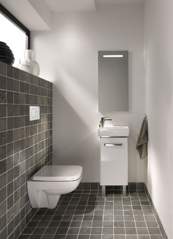 Toilettes d’invités avec lavabo, meuble bas et WC Geberit Renova Compact Toilettes d’invités avec lavabo, meuble bas et WC Geberit Renova Compact