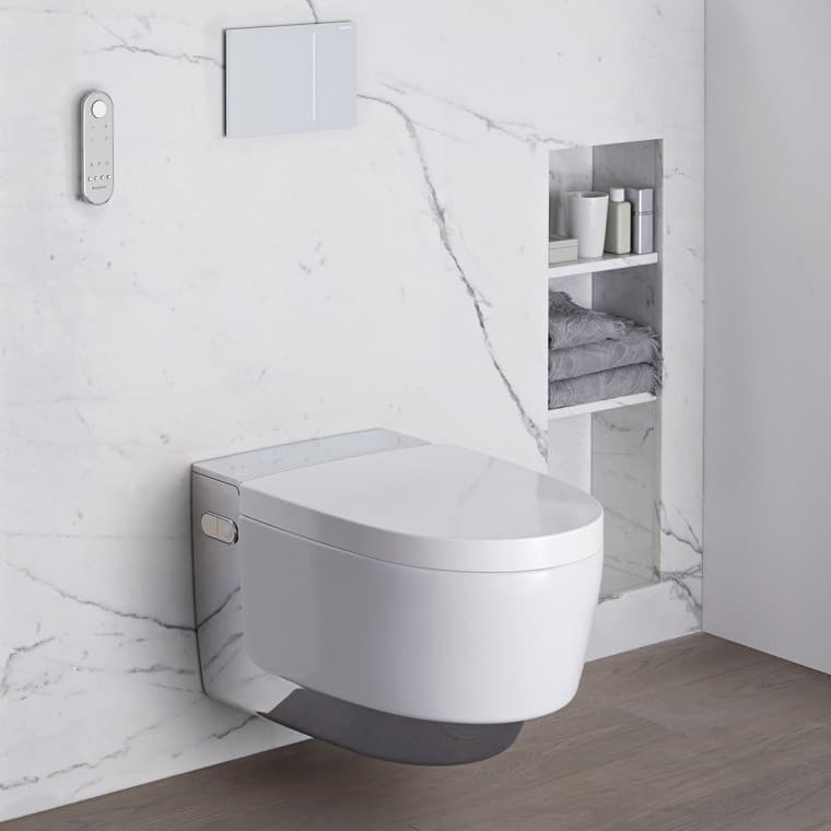 Salle de bains adaptée PMR avec WC lavant Geberit AquaClean Maïra Salle de bains adaptée PMR avec WC lavant Geberit AquaClean Maïra