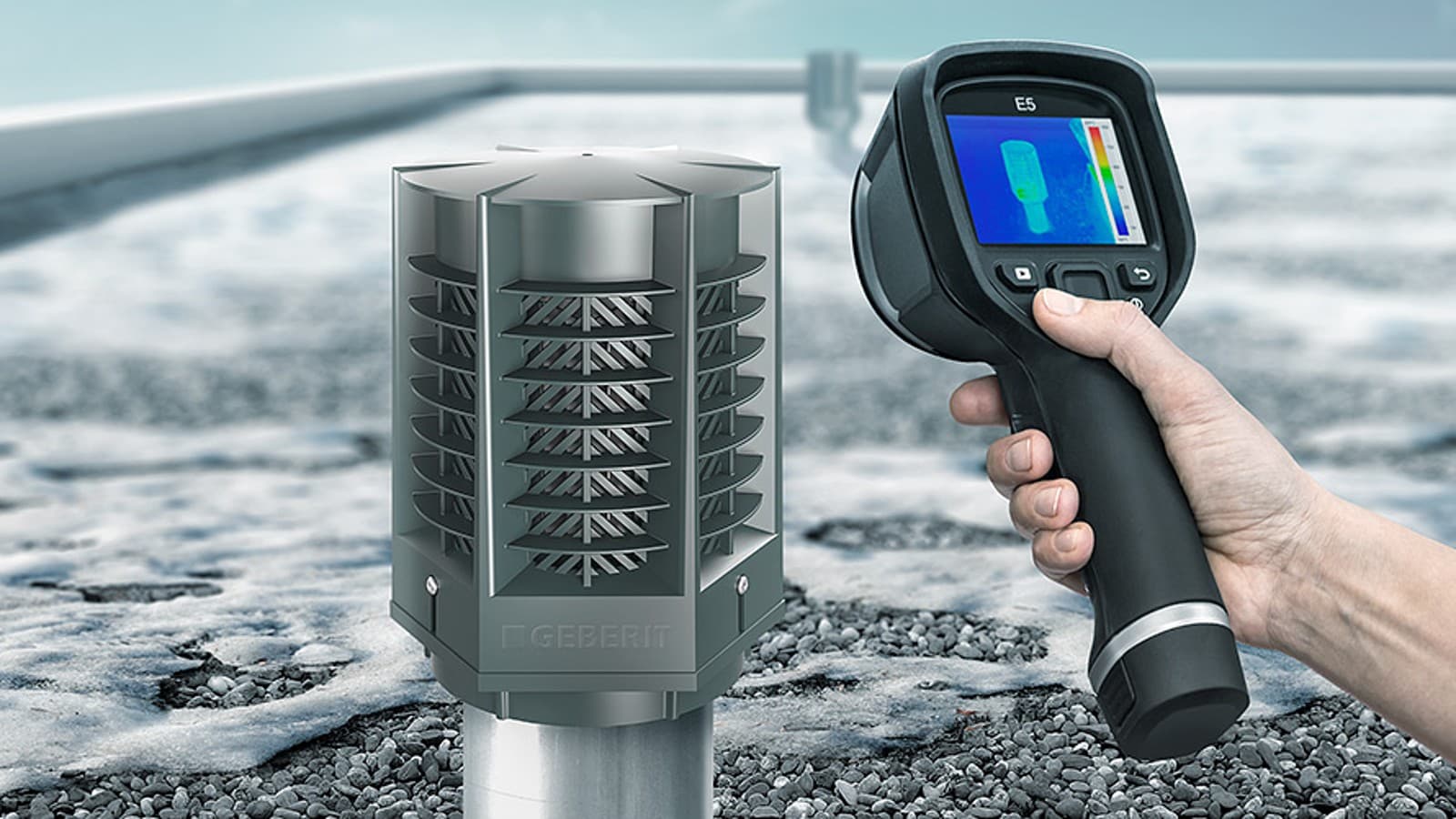 L'image thermique montre de faibles déperditions de chaleur avec la soupape de retenue d'énergie Geberit SRE L'image thermique montre de faibles déperditions de chaleur avec la soupape de retenue d'énergie Geberit SRE