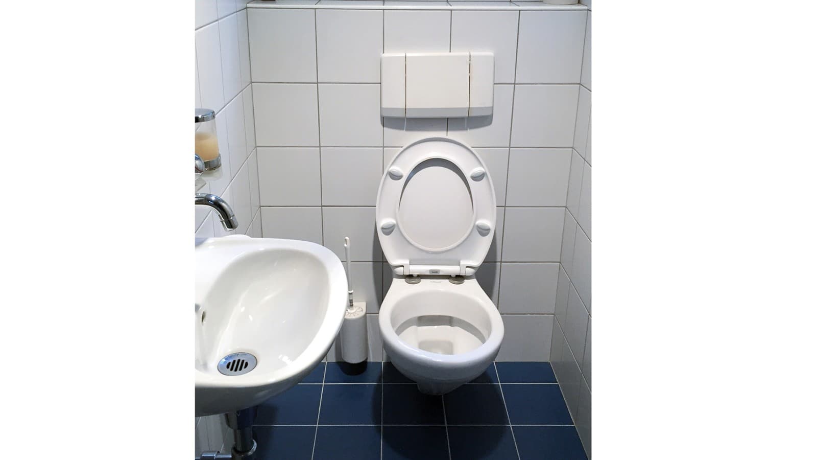 Salle de bains avant la rénovation Salle de bains avant la rénovation