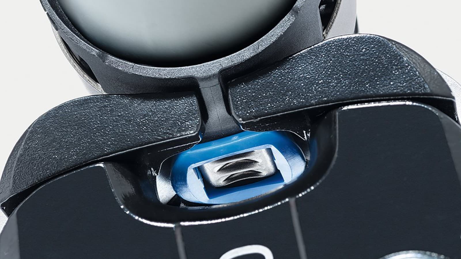 Sertissage facile et sûr avec Geberit FlowFit Sertissage facile et sûr avec Geberit FlowFit